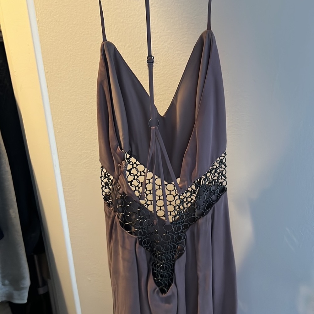 h:ours Chain Dress - Picture 5 of 6
